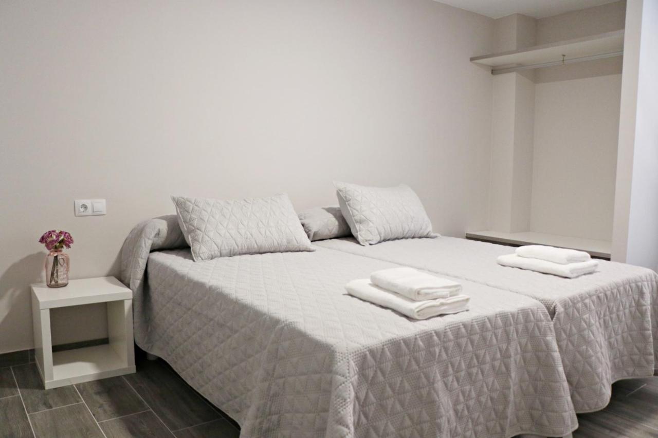 Apartamentos Credencial Sarria Bagian luar foto