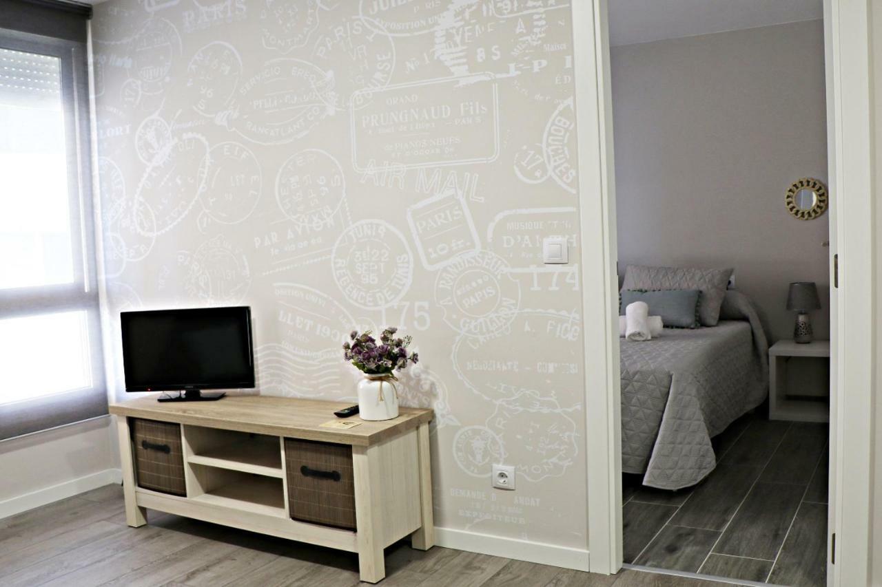 Apartamentos Credencial Sarria Bagian luar foto