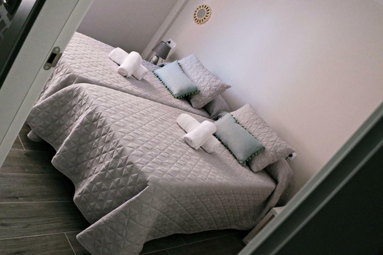 Apartamentos Credencial Sarria Bagian luar foto